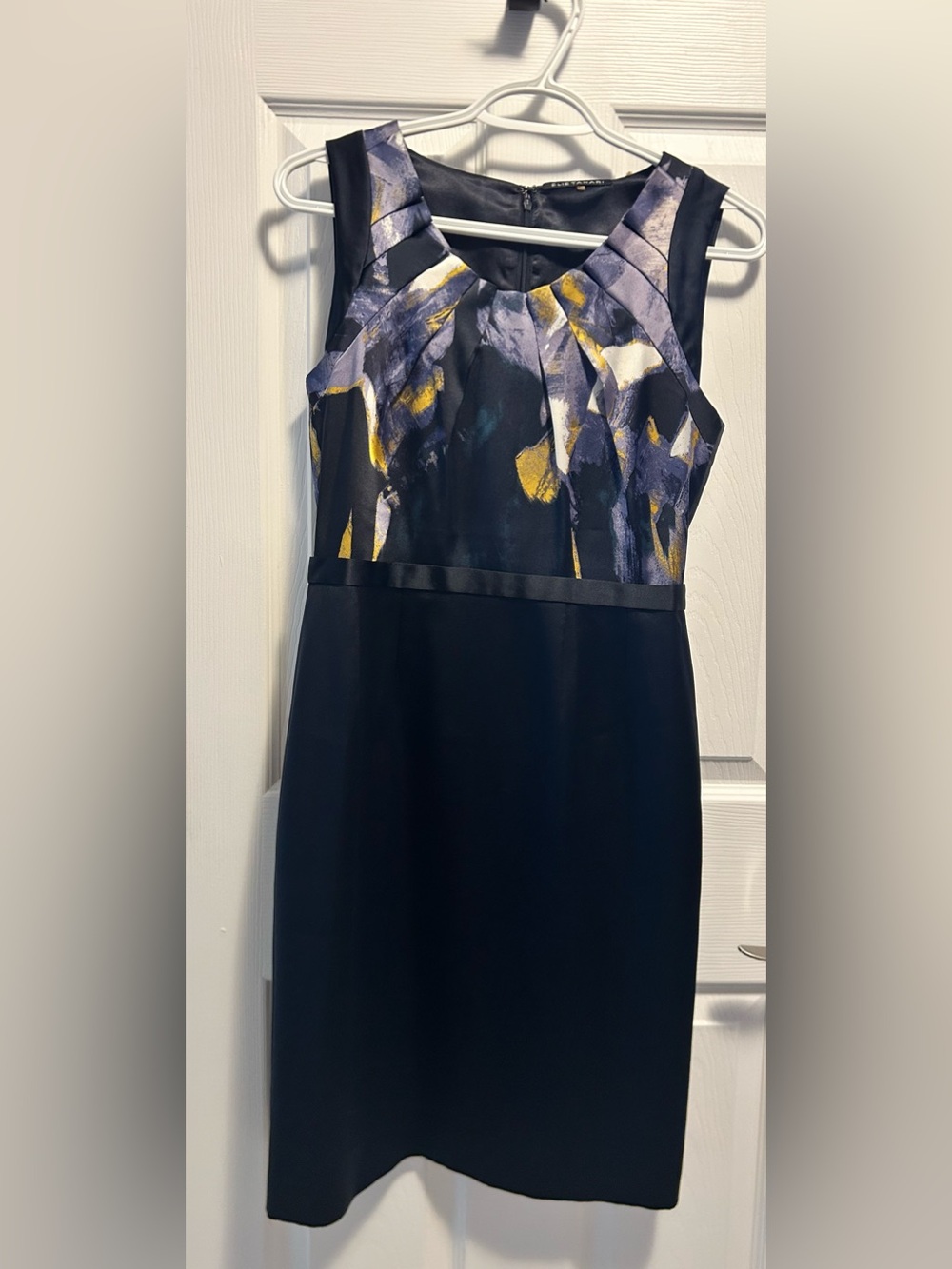 Elie Tahari โJulieโ Fan Front Silk Cocktail Dress